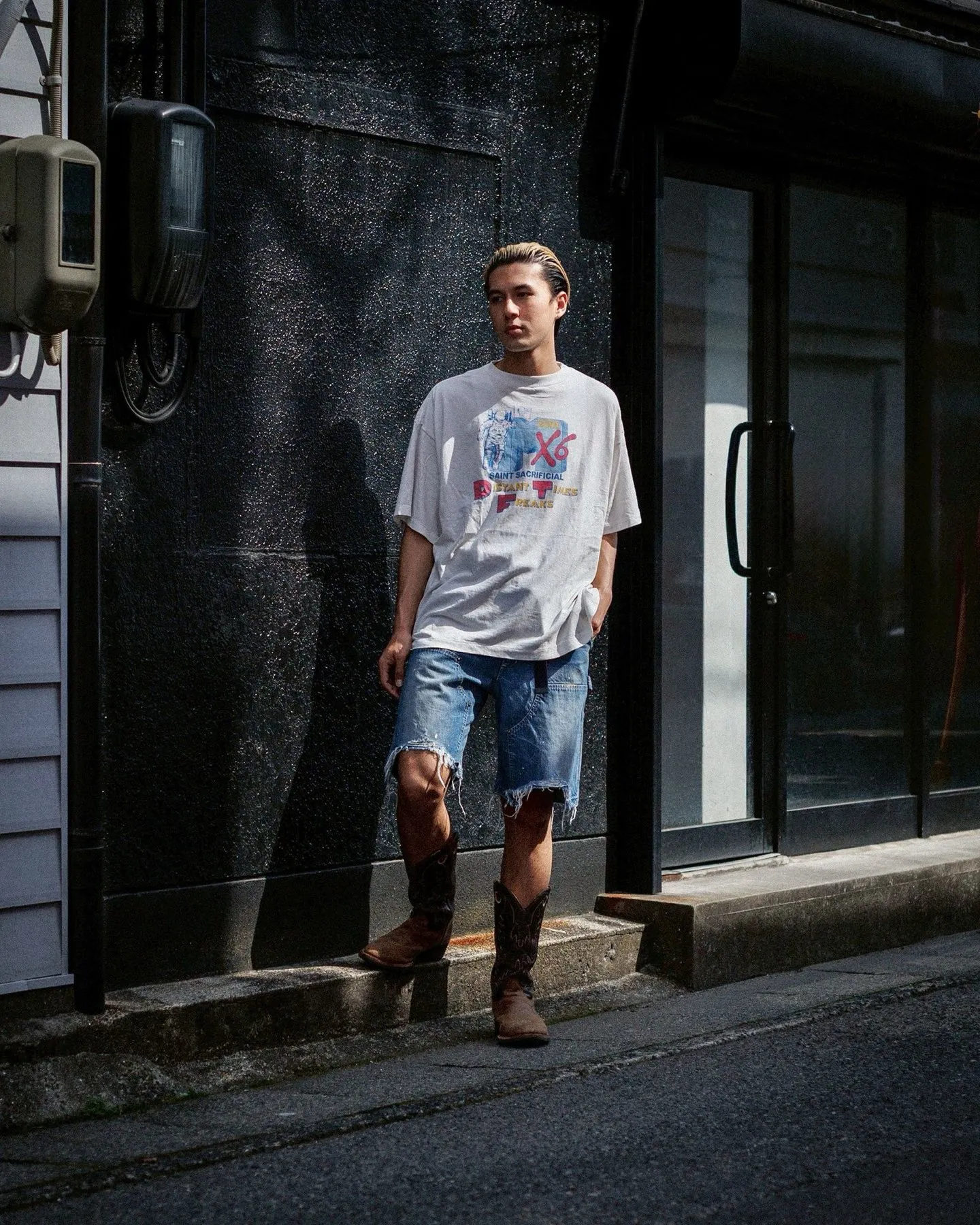 SAINT Mxxxxxx × Sean Wotherspoon SW_SS TEE/ASTRO/WHT SW joint retro enzyme-washed old tee Astronaut distressed short-sleeved off-white S-XL Correct version Customized SW joint wash water label Original development Production without looking at pictures Printing pixel level restoration Handmade acrylic ready-made clothing graffiti ink